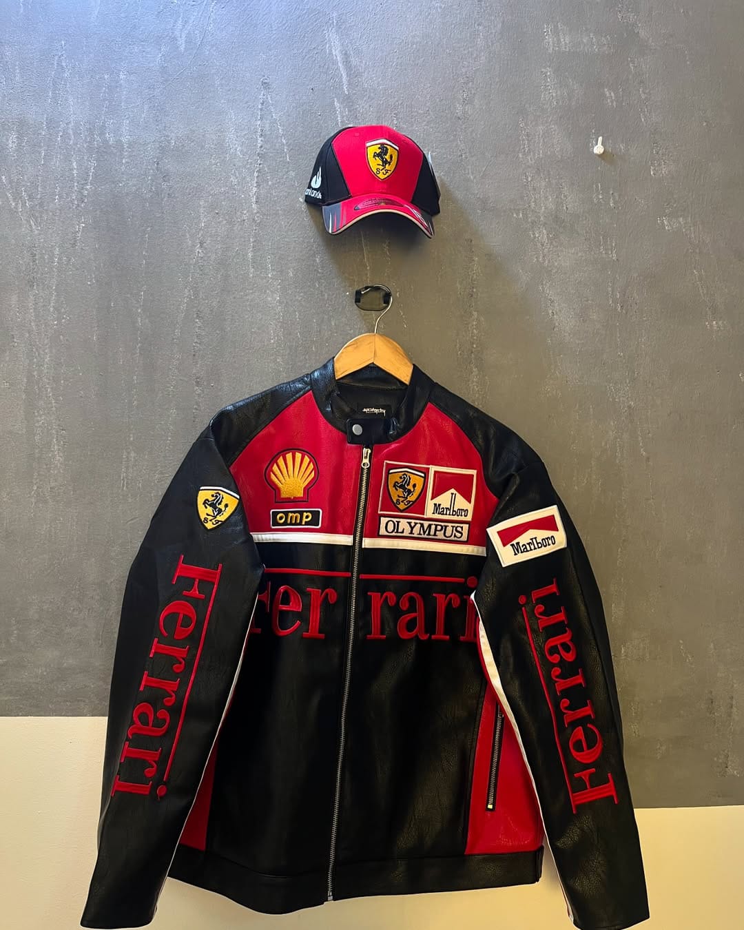 heritage-ferrari-racing-jacket-f1-style-motorsport-unisex
